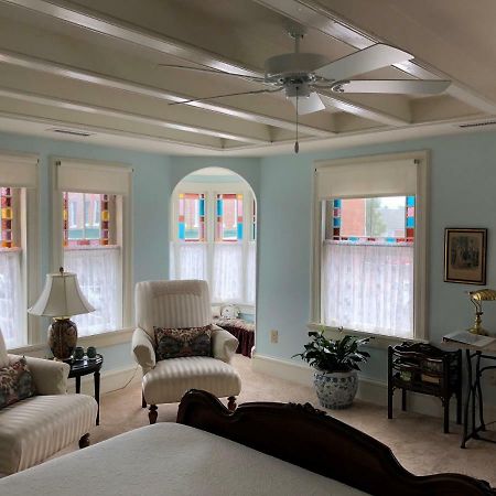 The Towers Bed & Breakfast Milford Exterior photo