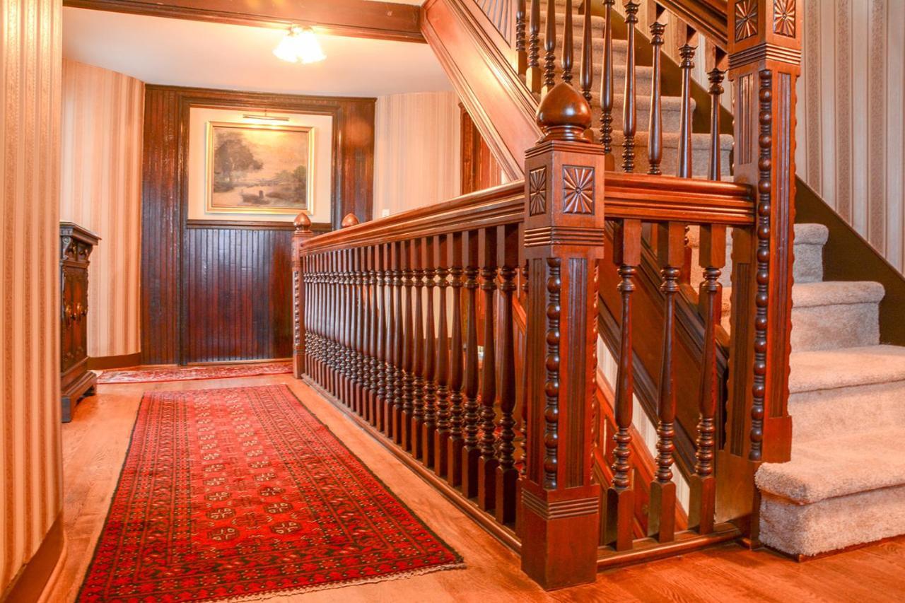The Towers Bed & Breakfast Milford Exterior photo
