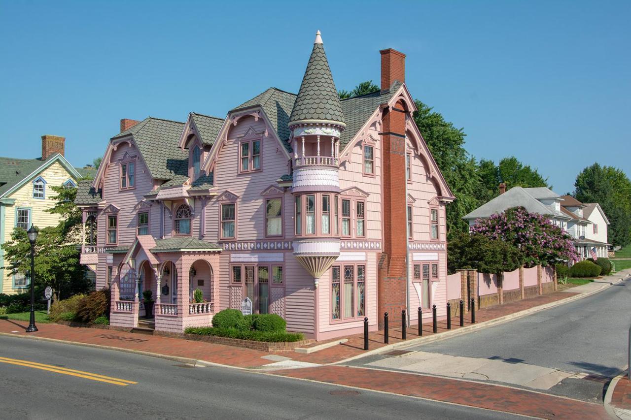 The Towers Bed & Breakfast Milford Exterior photo