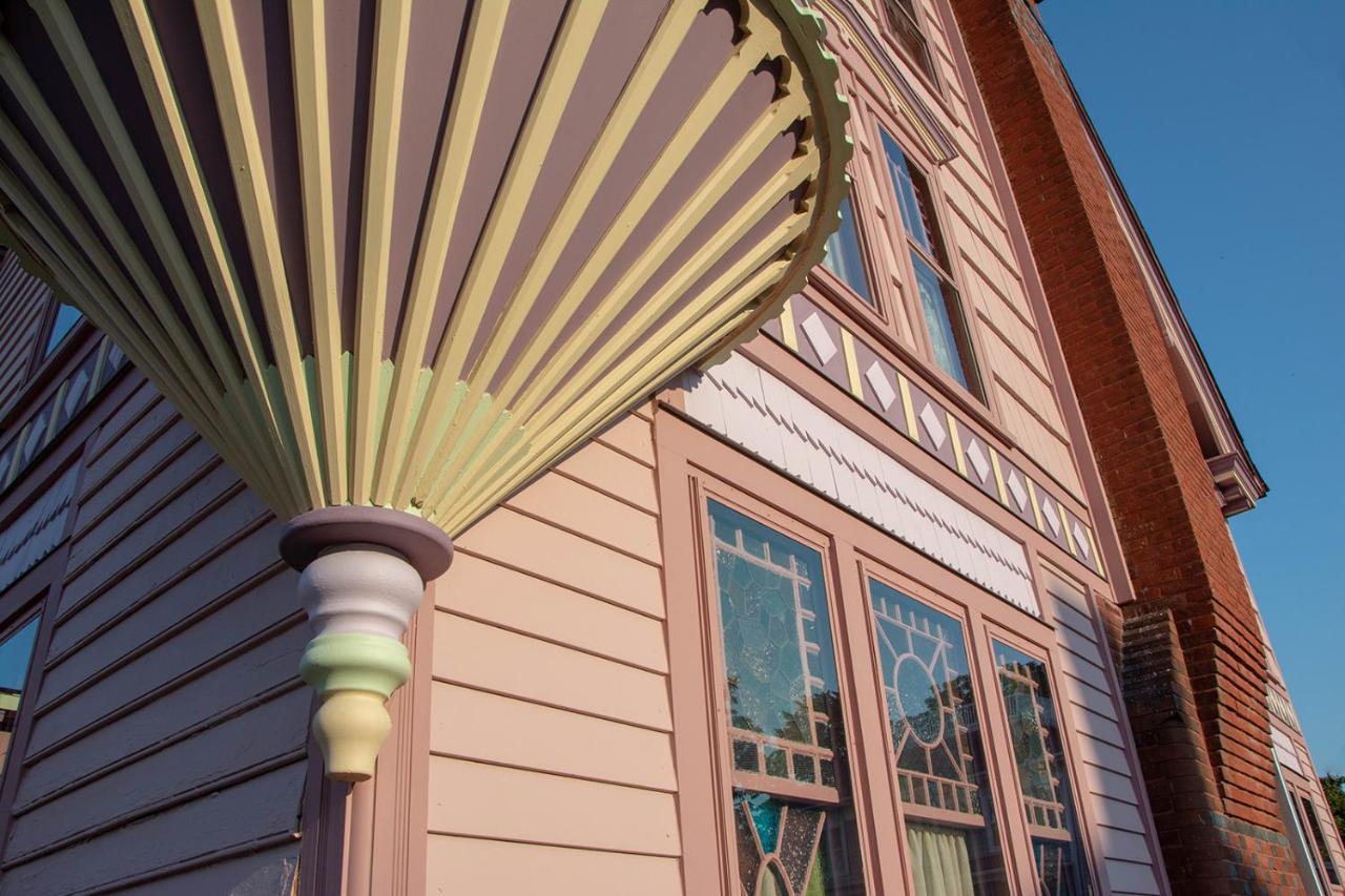 The Towers Bed & Breakfast Milford Exterior photo
