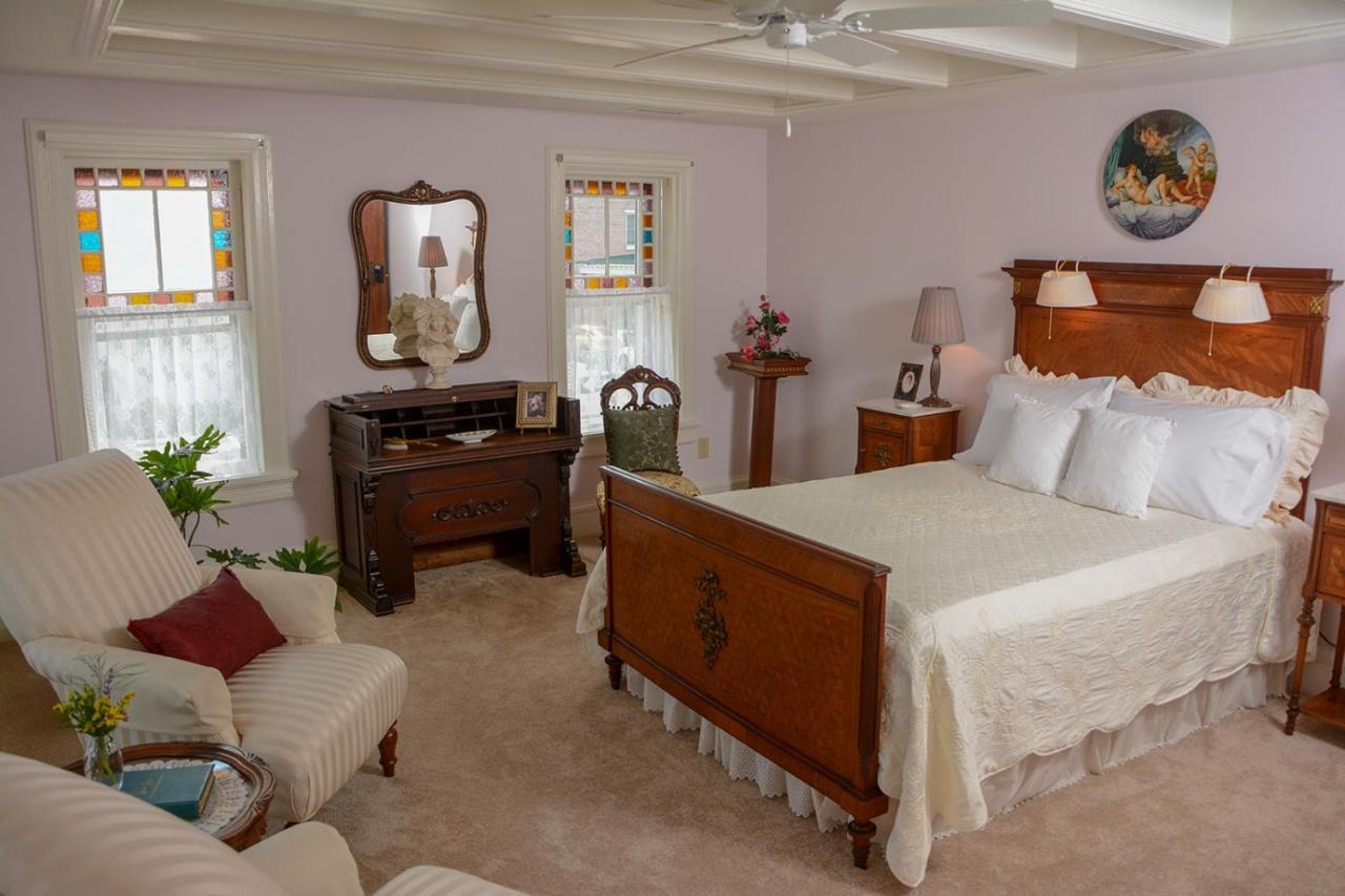 The Towers Bed & Breakfast Milford Exterior photo