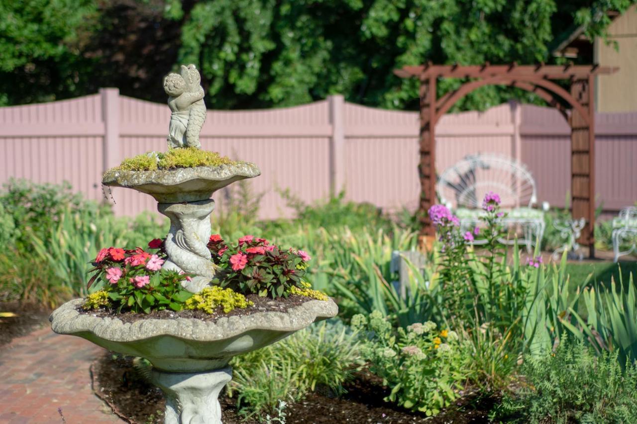 The Towers Bed & Breakfast Milford Exterior photo